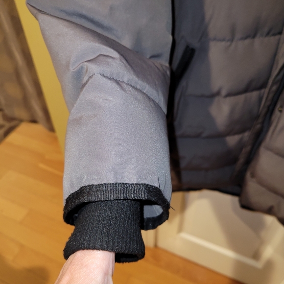 Guess Winter Coat - Picture 4 of 6